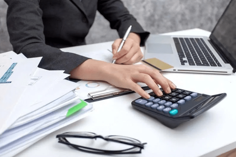 Hộ kinh doanh quy mô lớn thực hiện phương pháp kê khai để minh bạch tài chính và chuyên nghiệp hóa.