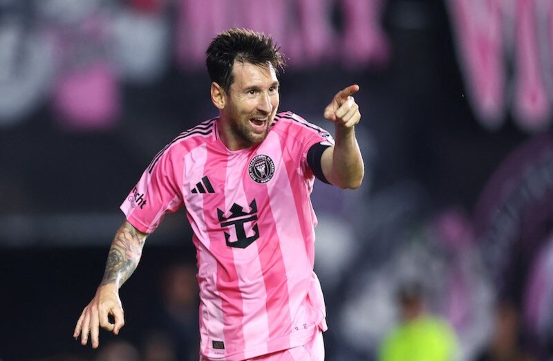 Lionel Messi tiếp tục khoác áo số 10 của Inter Miami CF trong giai đoạn cuối sự nghiệp. 